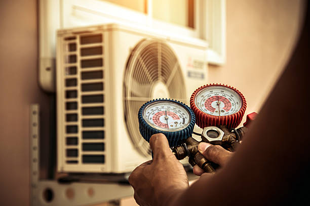 Professional Hvac Maintenance technician working in Springtown, TX